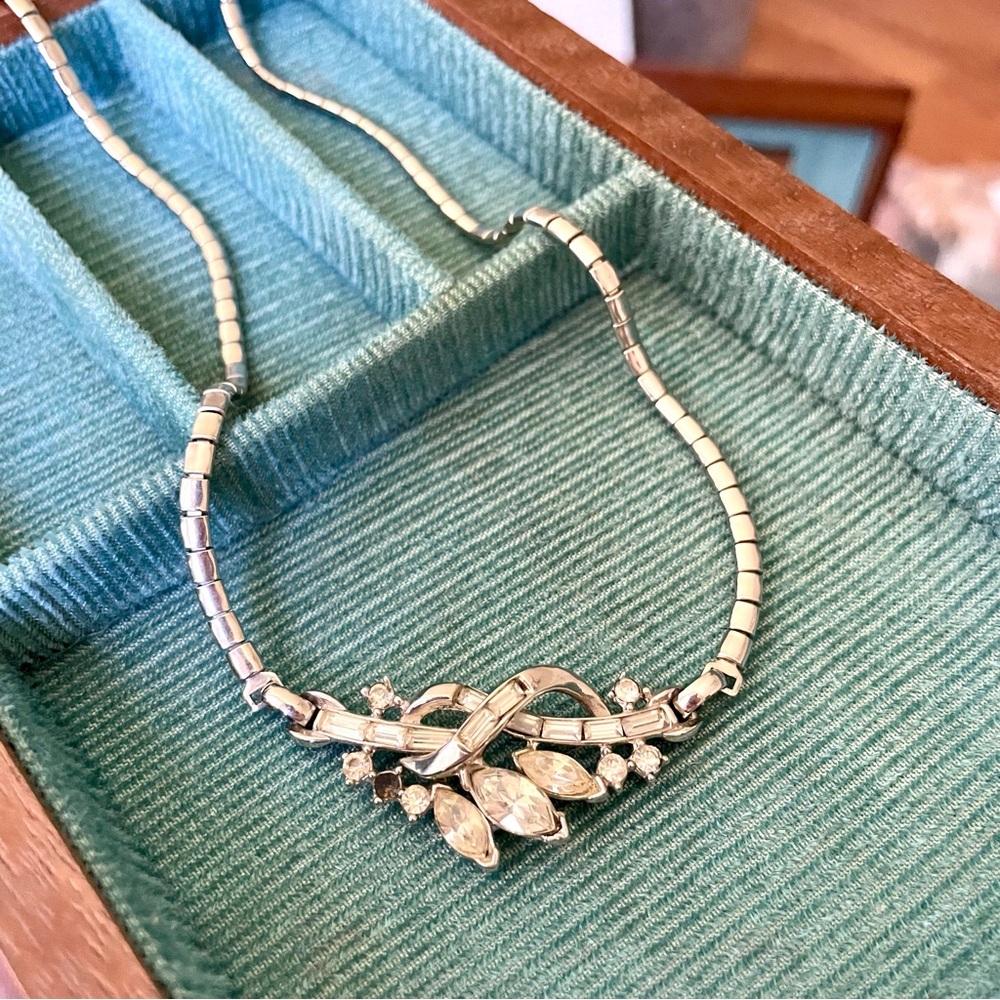 Vintage Trifari Necklace Choker with Baguette, Marquise, and Round Rhinestones